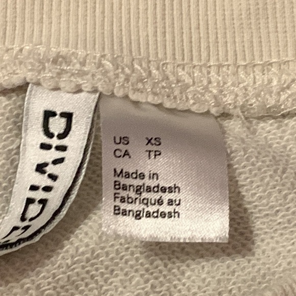 cream love your earth crewneck - Picture 3 of 3